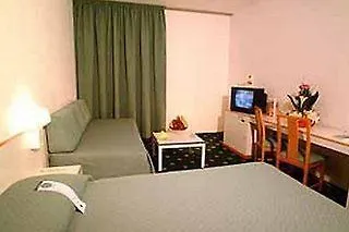 Al Mutlaq Hotel Riyadh 3*,